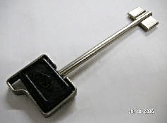 意大利 CISA 雙牌雙匙插芯匙